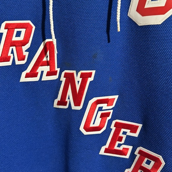 Reebok official NHL Ryan McDonagh Rangers jersey - Picture 4 of 4